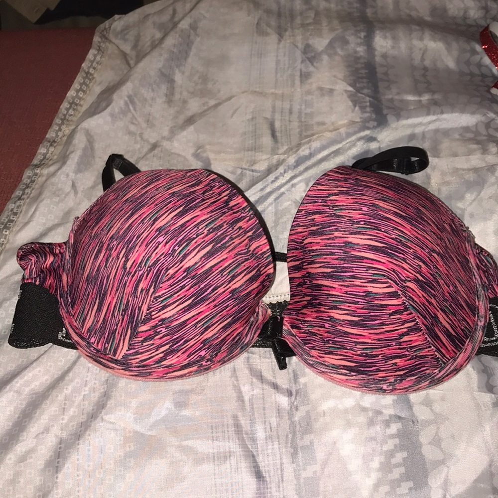 Victoria Secret bra